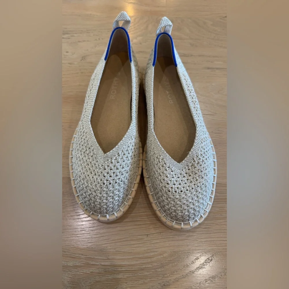 Rothy’s The espadrille gold shimmer size 6 NWOB